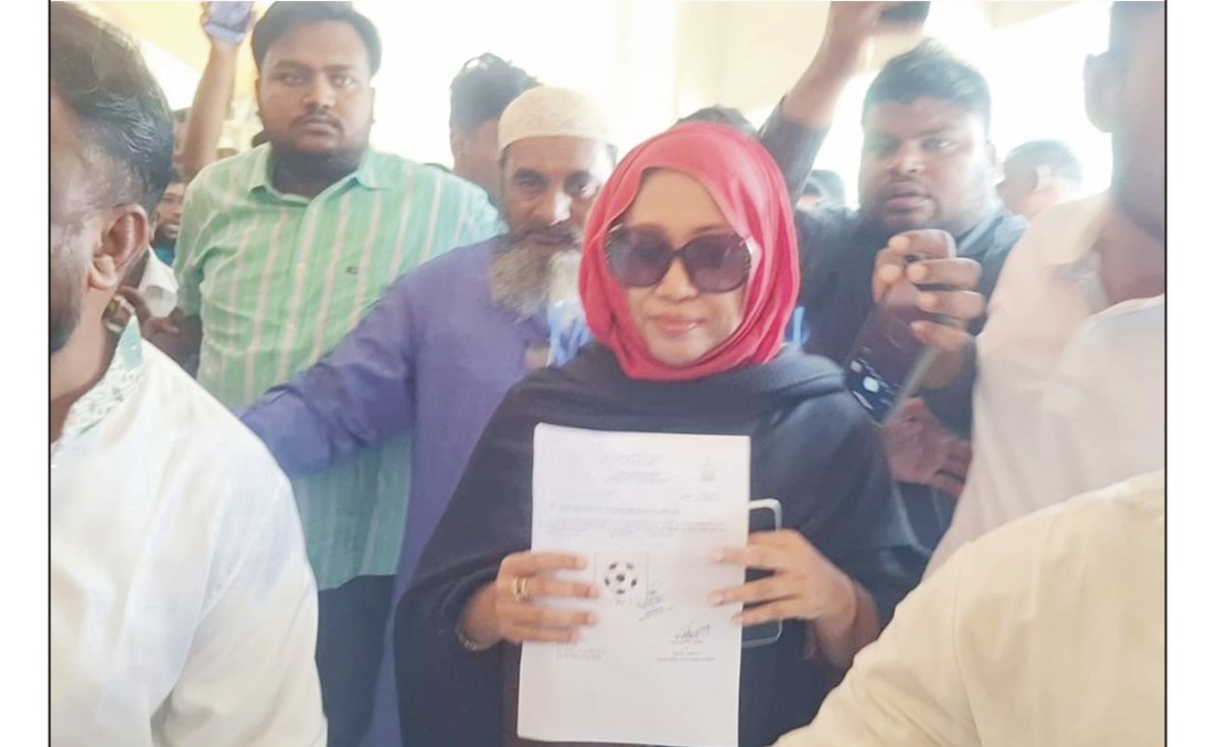   ১১ টি আসনে প্রার্থীরা কে কোন প্রতীক পেলেন