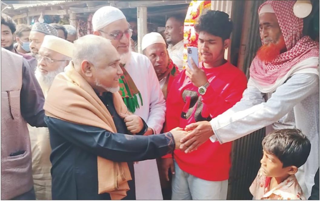  কুমিল্লায় উৎসবমুখর নির্বাচনি  প্রচারণায় প্রার্থীরা