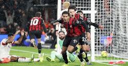   শেষ মুহূর্তের গোলে বোর্নমাউথের কাছে লিভারপুলের হার