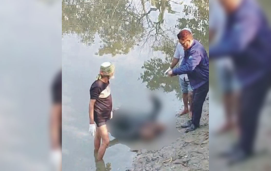  নাঙ্গলকোটে পুকুর  থেকে ৪দিন পর  অটোরিক্সা চালকের লাশ উদ্ধার