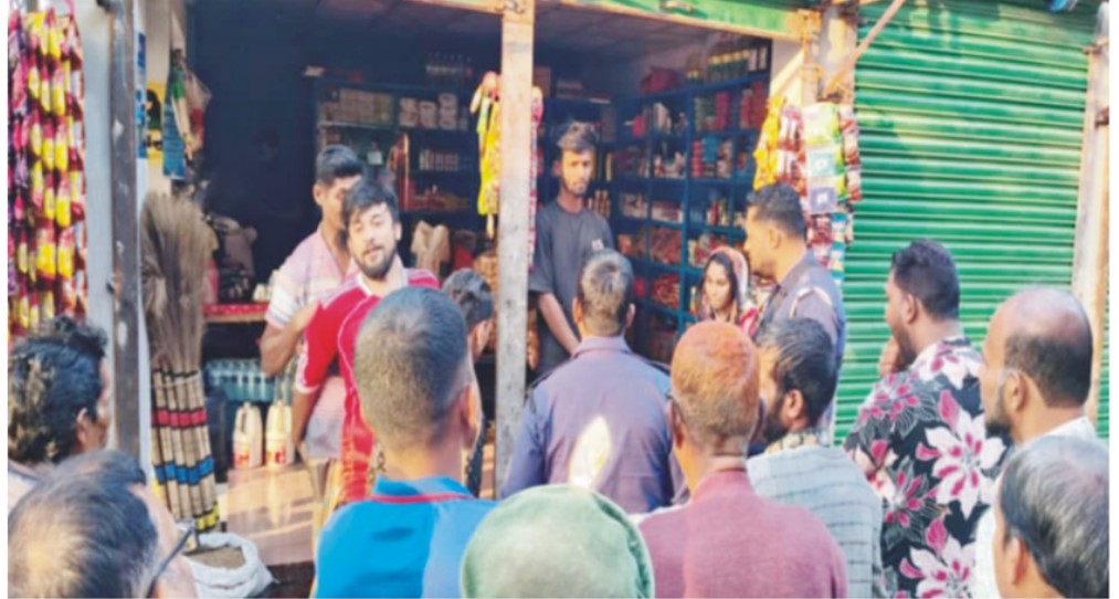 প্রেমিককে আটকে রেখে  প্রেমিকা অপহরণ করে মুক্তিপণ  দাবি; ৪ জন গ্রেপ্তার 