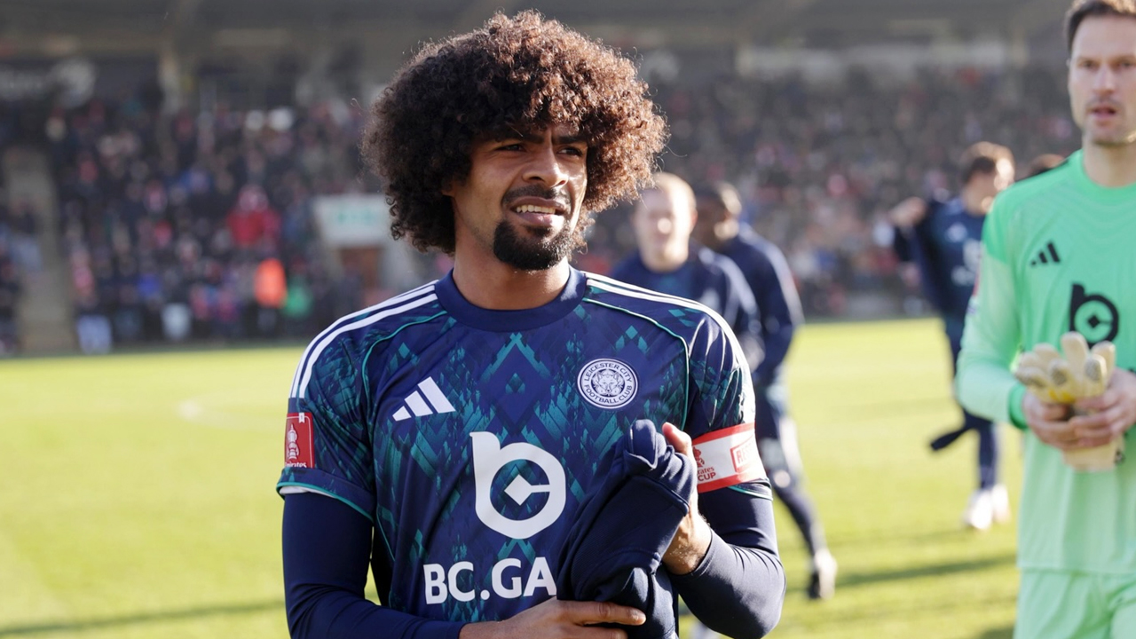  কয়েক সপ্তাহের জন্য মাঠের বাইরে হামজা চৌধুরী