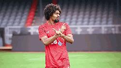  হামজার পায়ে প্লাস্টার, অনলাইনে ছড়িয়ে পড়া ছবির সত্যতা জানাল বাফুফে