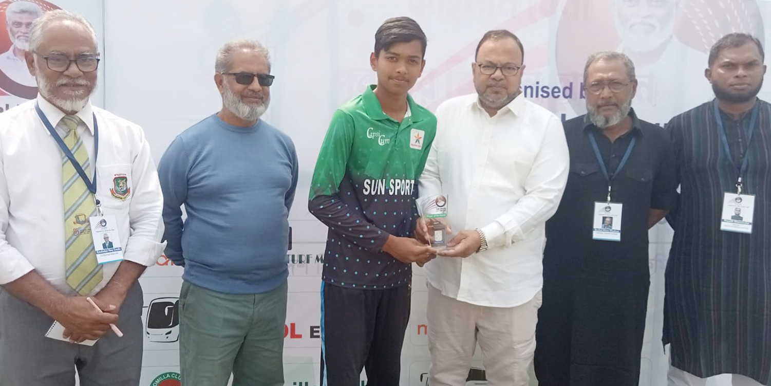 রোমাঞ্চকর দুই ম্যাচে স্টার  ক্রিকেট ও কুমিল্লা টাইগার্স’র জয়