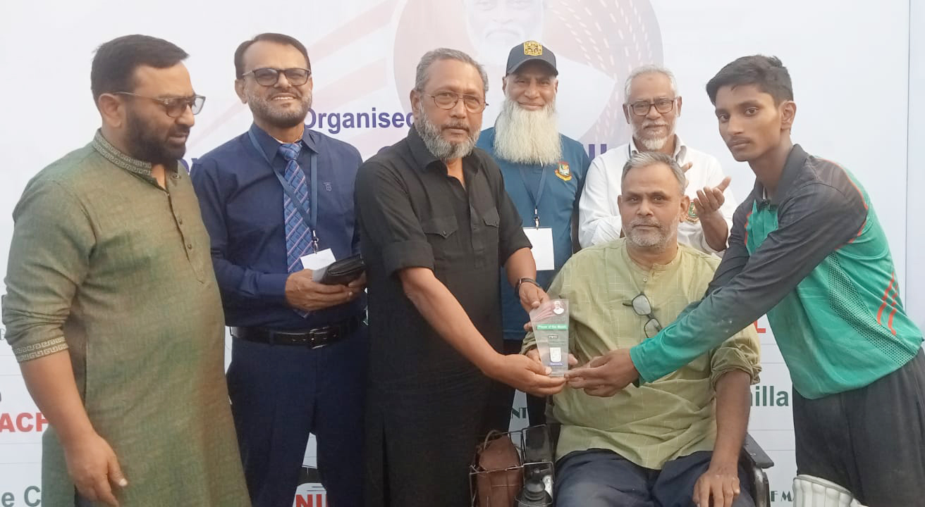 রোমাঞ্চকর দুই ম্যাচে স্টার  ক্রিকেট ও কুমিল্লা টাইগার্স’র জয়