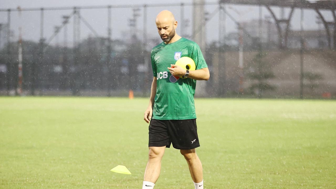  ক্যাবরেরার দলে নেই জিকো, অনেক দিন পর ফিরলেন বিশ্বনাথ