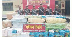 ৩ কোটি ৪৪ লাখ  টাকার ভারতীয়  শাড়ি-চশমা জব্দ 