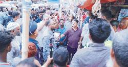 সড়ক-ফুটপাত দখলমুক্তে  কুসিকেরঅভিযান, যানজট  কমার প্রত্যাশা