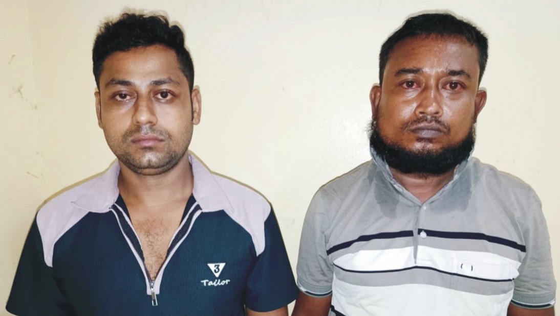   চান্দিনায় নারী উদ্যোক্তার শ্লীলতাহানি করে ভিডিও ধারণ আটক ২