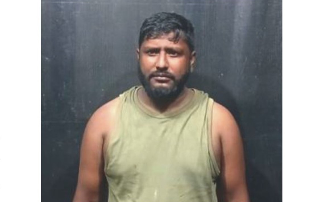  কুমিল্লায় বিদেশি  পিস্তলসহ যুবক গ্রেপ্তার