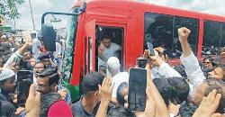  ইলিয়টগঞ্জে প্রধানমন্ত্রীকে ব্যতিক্রমী  অভ্যর্থনা ধর্মমন্ত্রী কায়কোবাদের 