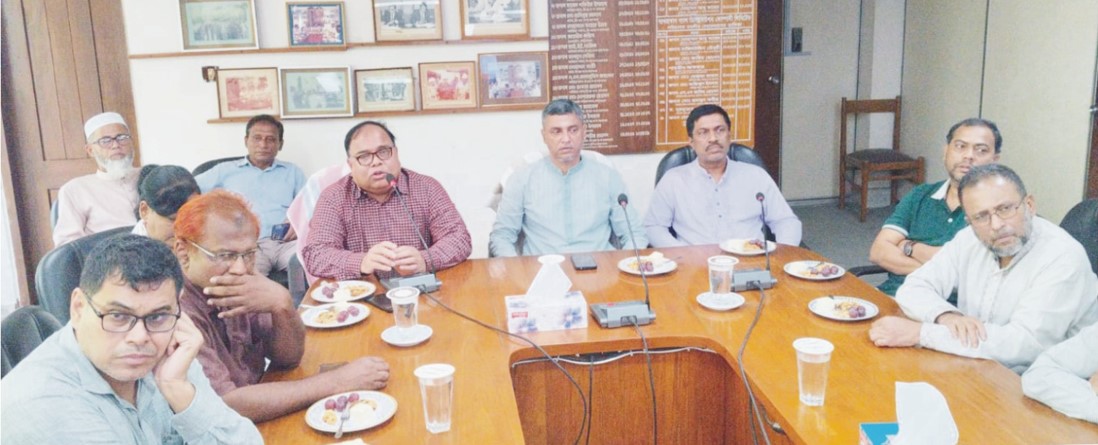  গ্যাস সংকট নিরসনে বাখরাবাদ  এমডির সাথে কুউক চেয়ারম্যান  উদবাতুল বারী আবুর মতবিনিময়