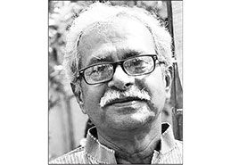  ডিগ্রির লড়াই নাকি মানবিক পেশাদারত্ব: কোন পথে আমাদের শিক্ষা? 
