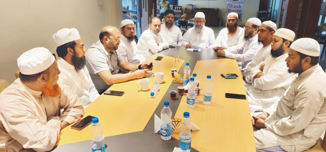  জুয়া-লটারী বন্ধসহ ৫ শর্তে বাণিজ্য মেলা  আয়োজনের আশ্বাসে ৭ ইসলামী দলের  স্মারকলিপি প্রদান স্থগিত  