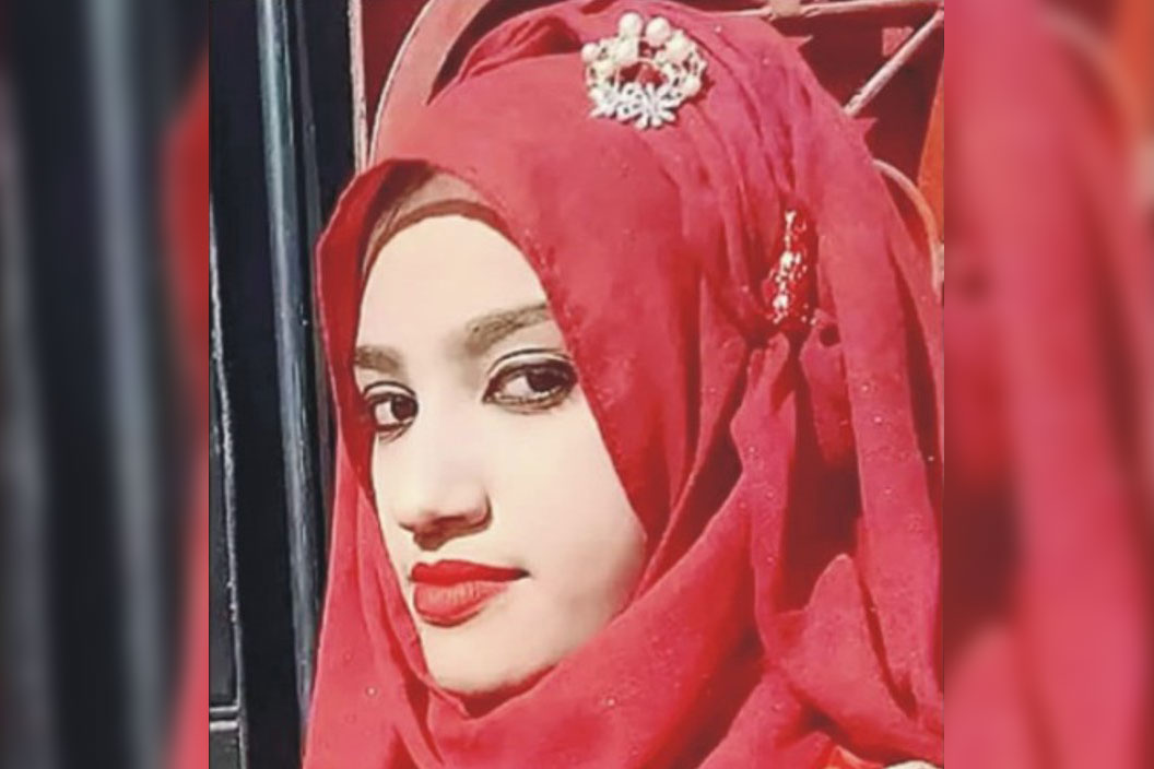  নুসরাত হত্যা মামলায় দুই  আসামির মৃত্যুদণ্ড বহাল,  চারজনের যাবজ্জীবন