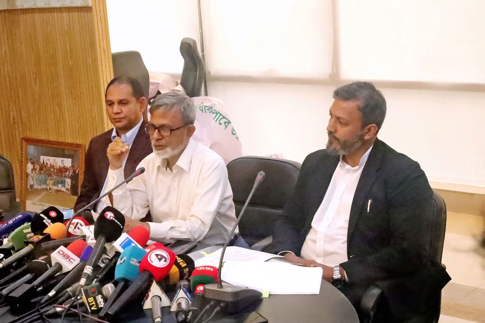  আসিফ নজরুলের সিদ্ধান্তেই বিশ্বকাপে যায়নি বাংলাদেশ, তদন্ত রিপোর্ট প্রকাশ