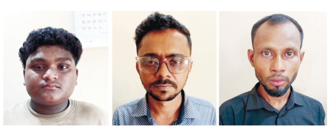  চান্দিনায় কার্যক্রম নিষিদ্ধ যুবলীগের ৩ নেতাকর্মী আটক 