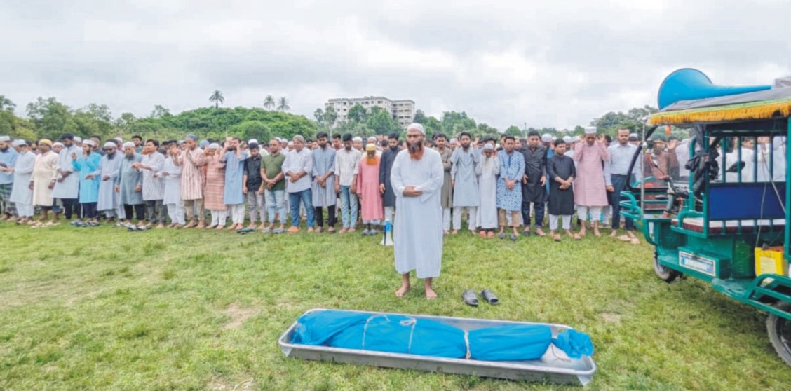 ‘বন্ধুকে শেষ বিদায় দিতে এসেছি’