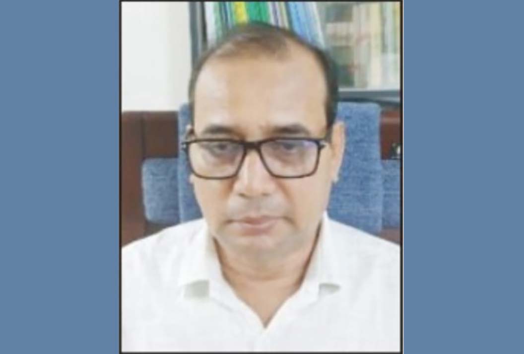 লাকসামের প্রাথমিক শিক্ষা কর্মকর্তার বিরুদ্ধে অনিয়মের ব্যাপক অভিযোগ