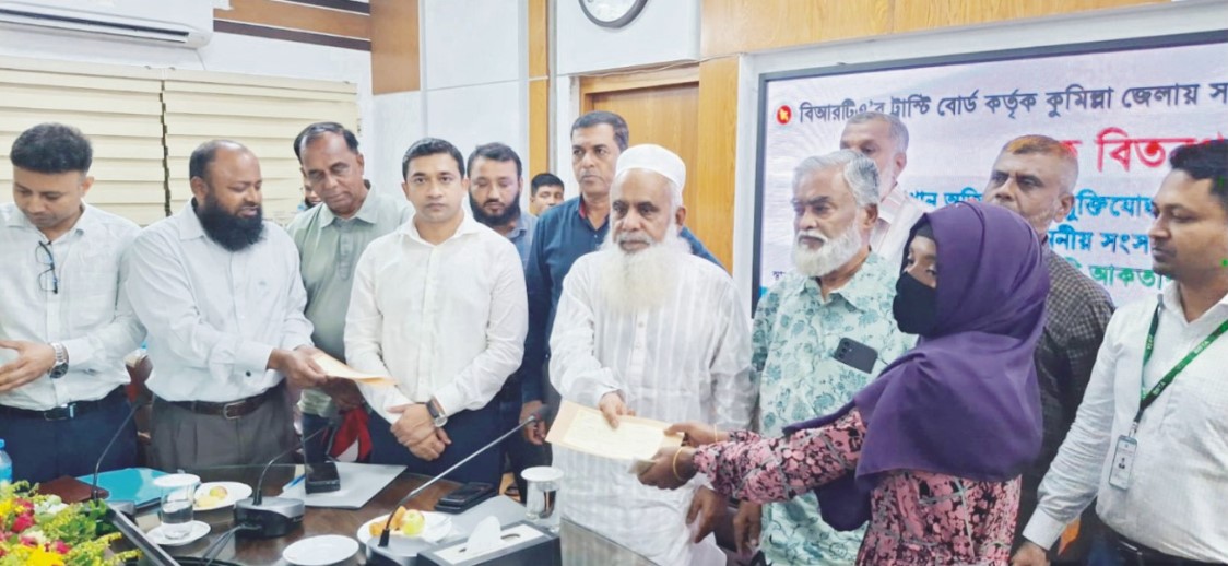 মানুষের জীবনের মূল্য মাত্র  ৫ লাখ টাকা হতে পারে না