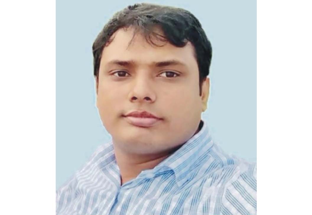  চৌদ্দগ্রামে জনস্বাস্থ্যের  ড্রাফটম্যান শাহীন আটক 