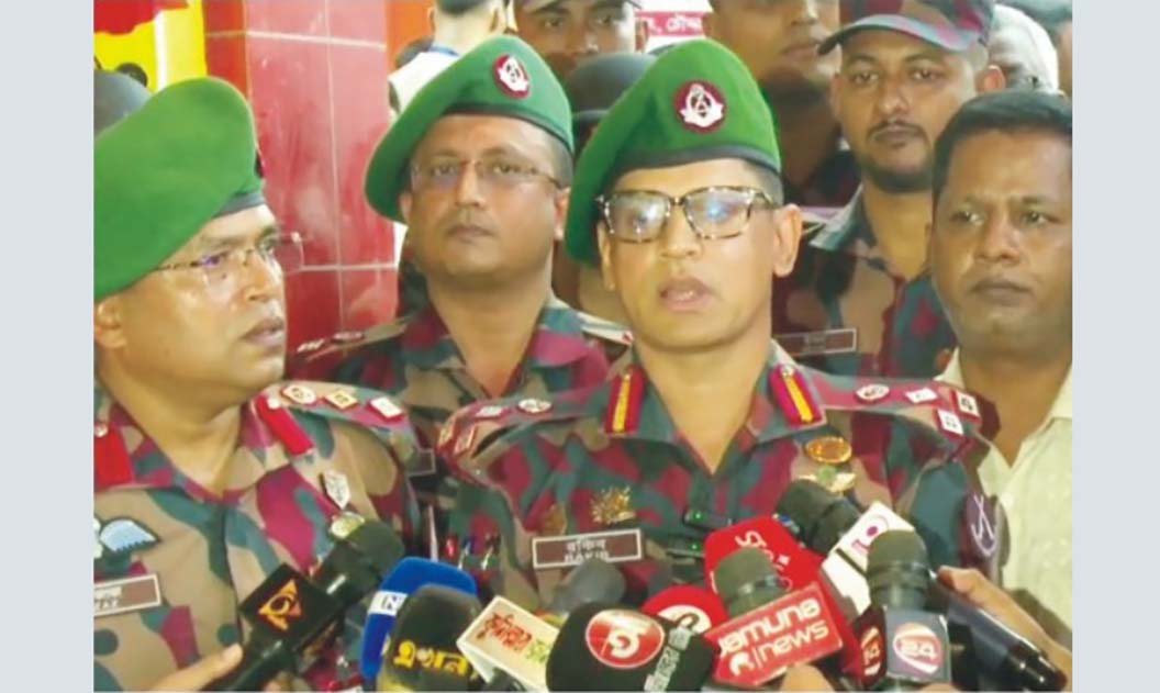  কুমিল্লা সেক্টরে ১৭৬ মণ্ডপে নিরাপত্তা দিচ্ছে বিজিবি 