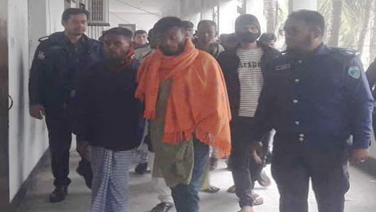  ধর্ষণ মামলায় ১০ জনের ফাঁসি