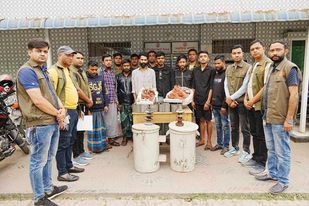 কুমিল্লায় দুইদিনে ট্রান্সফরমার চুরি ও ক্রয়-বিক্রয়ের মূল হোতাসহ গ্রেফতার ১৩