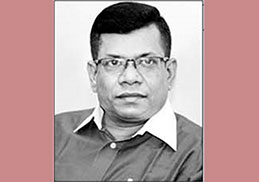 শিল্পধ্বংস: পোশাককর্মীদের আন্দোলনের নেপথ্যে কারা? 