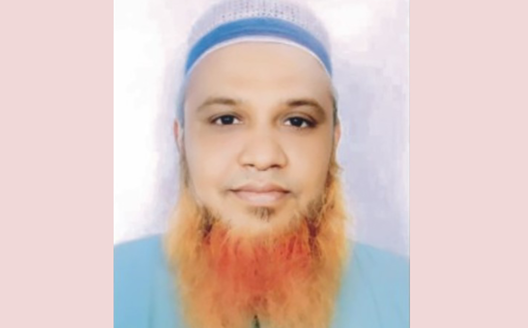 অর্থ আত্মসাতের ব্যবস্থা না নিয়েই পৌর নির্বাহী কর্মকর্তাকে বদলি  