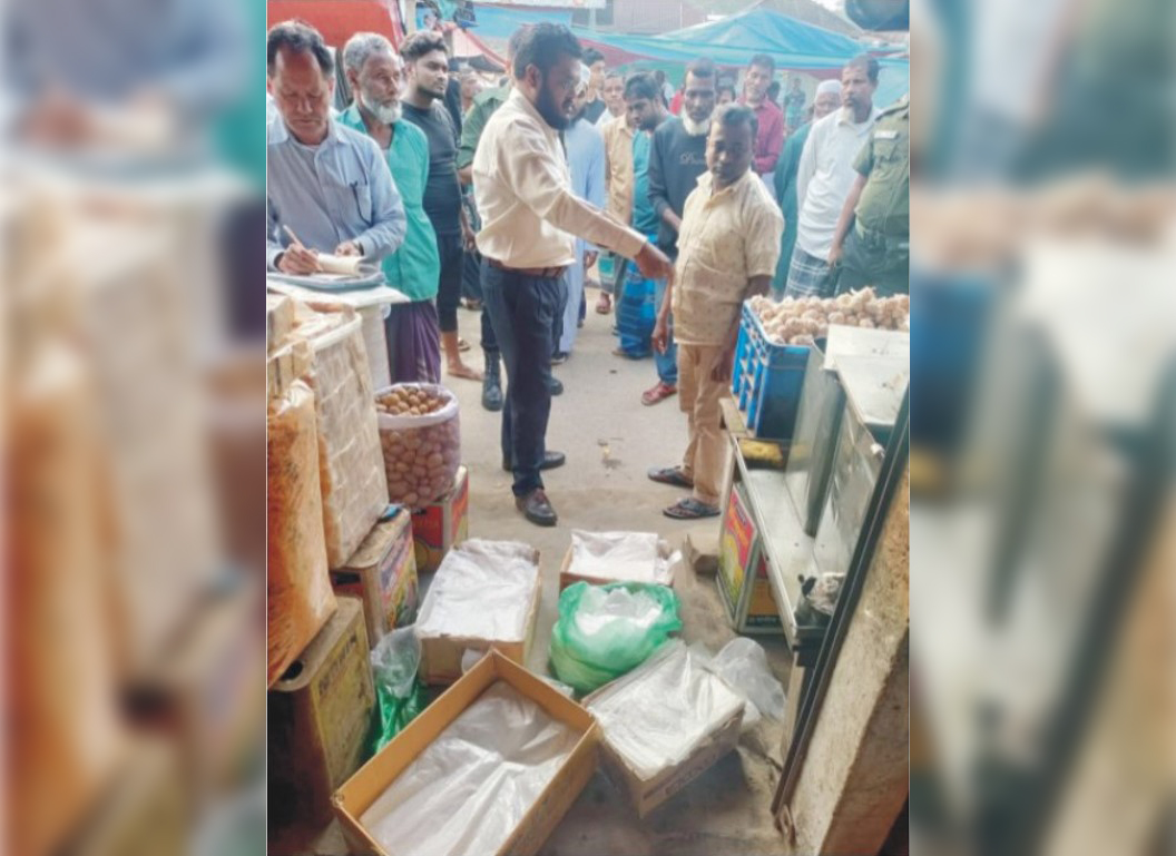   লালমাইয়ে নিষিদ্ধ  পলিথিন বন্ধে অভিযান, জরিমানা  