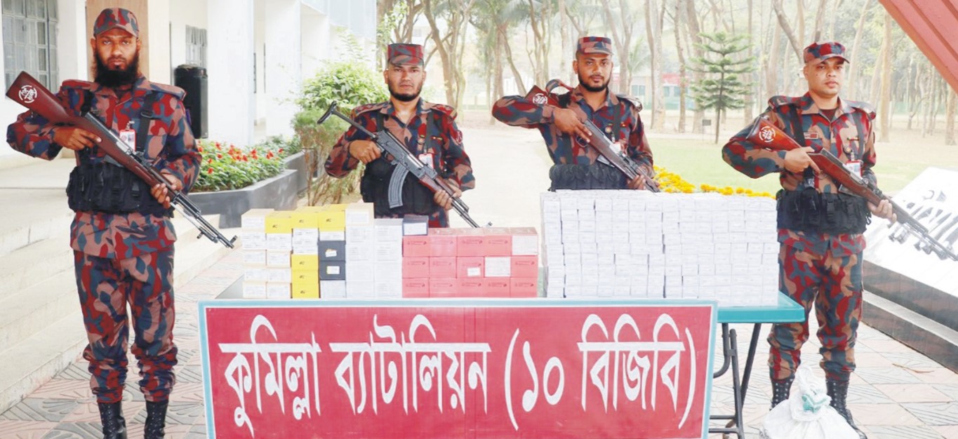  কুমিল্লায় ৮৮ লাখ টাকার ভারতীয়  ট্যাবলেট ও মোবাইল উদ্ধার 