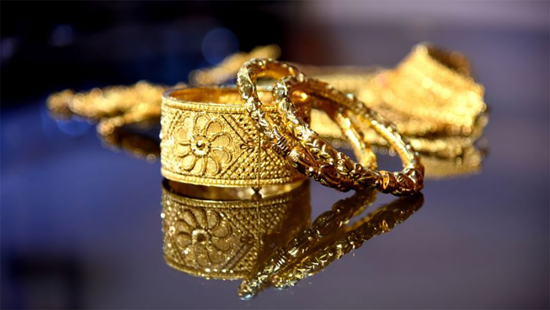  স্বর্ণের দাম কমলো