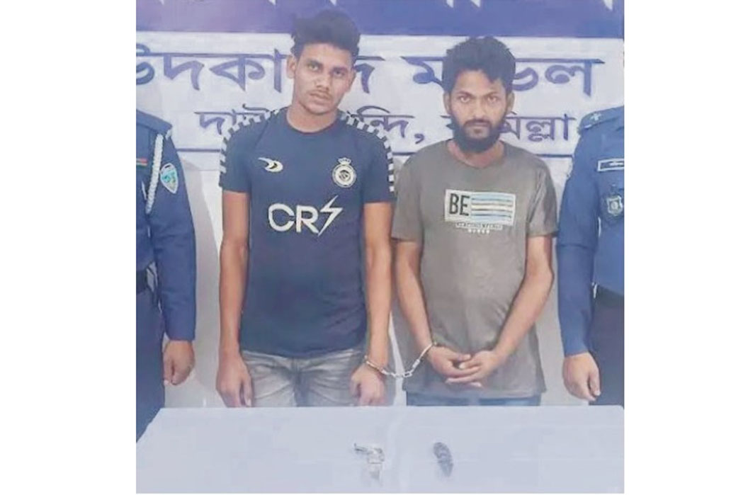   পিছু নিয়ে ২ ছিনতাইকারীকে ধরলেন ভুক্তভোগী নারী
