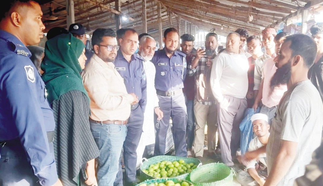   কুমিল্লায় দ্রব্যমূল্য নিয়ন্ত্রণে  কঠোর মনিটরিং ১৫ হাজার টাকা জরিমানা