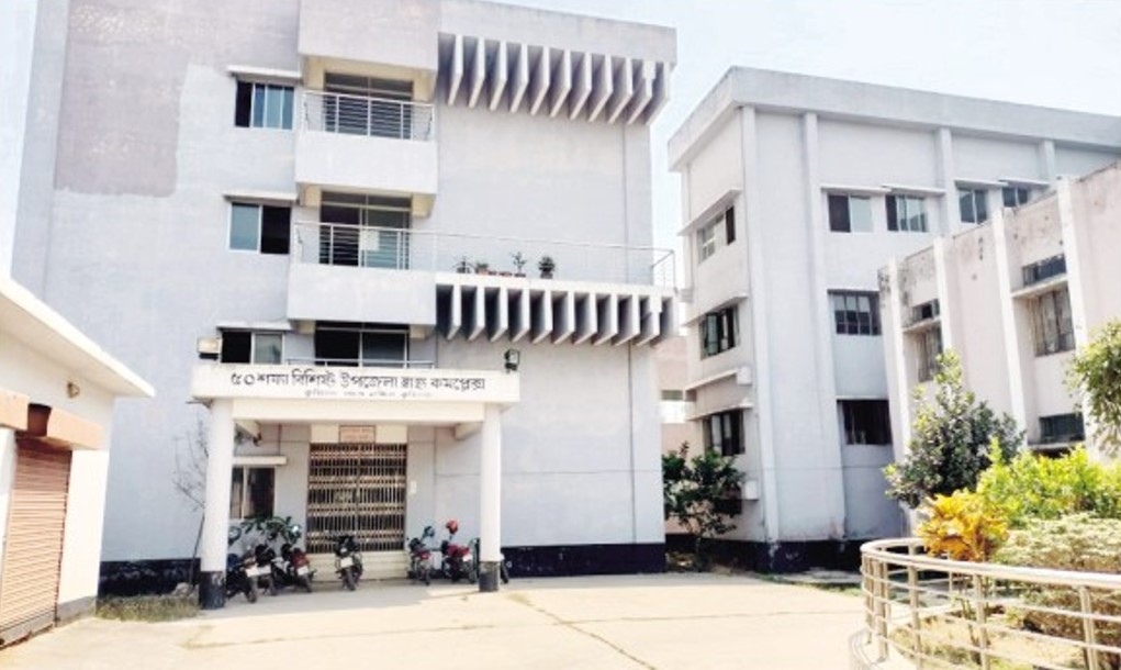 ৩১ শয্যা বিশিষ্ট হাসপাতালের জনবল দিয়ে চলছে ৫০ শয্যার কার্যক্রম  