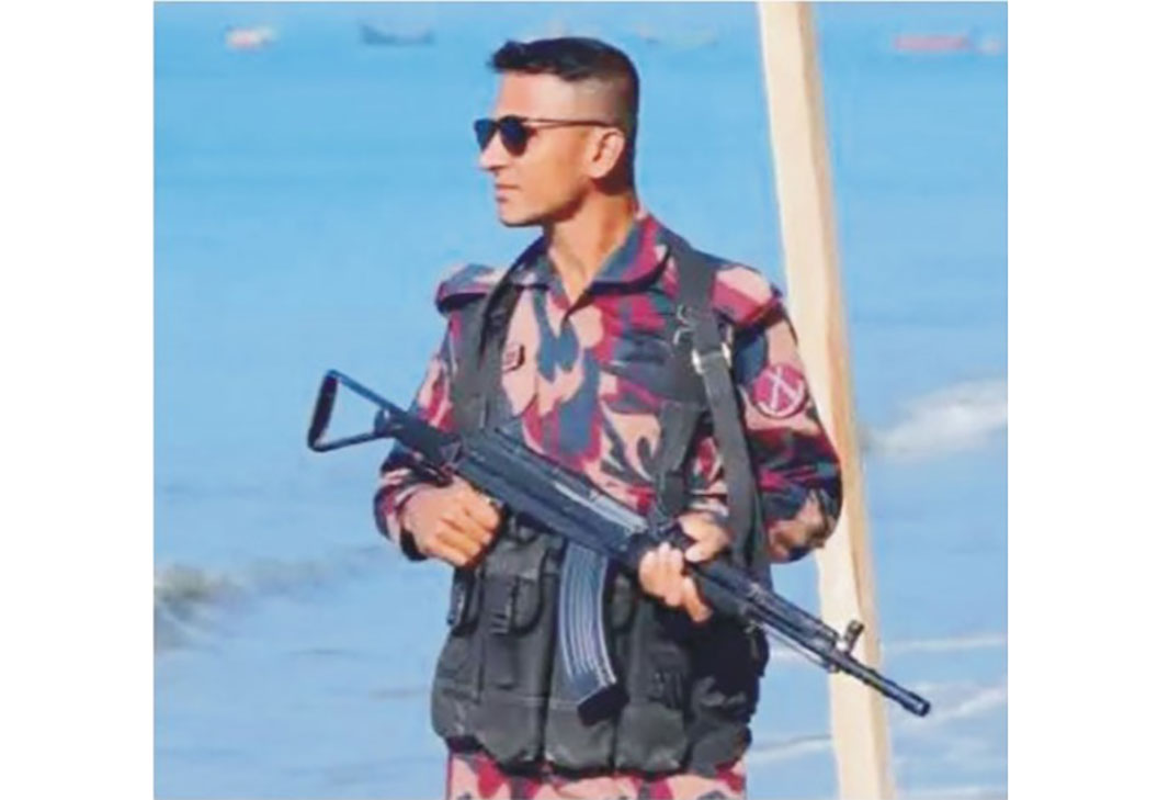  সাগরে নৌকাডুবি:  নিখোঁজ বিজিবি  সদস্যের মরদেহ উদ্ধার