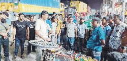  মহাসড়কে উল্টোপথে গাড়ি  আধা ঘন্টা কাত করে শাস্তি 