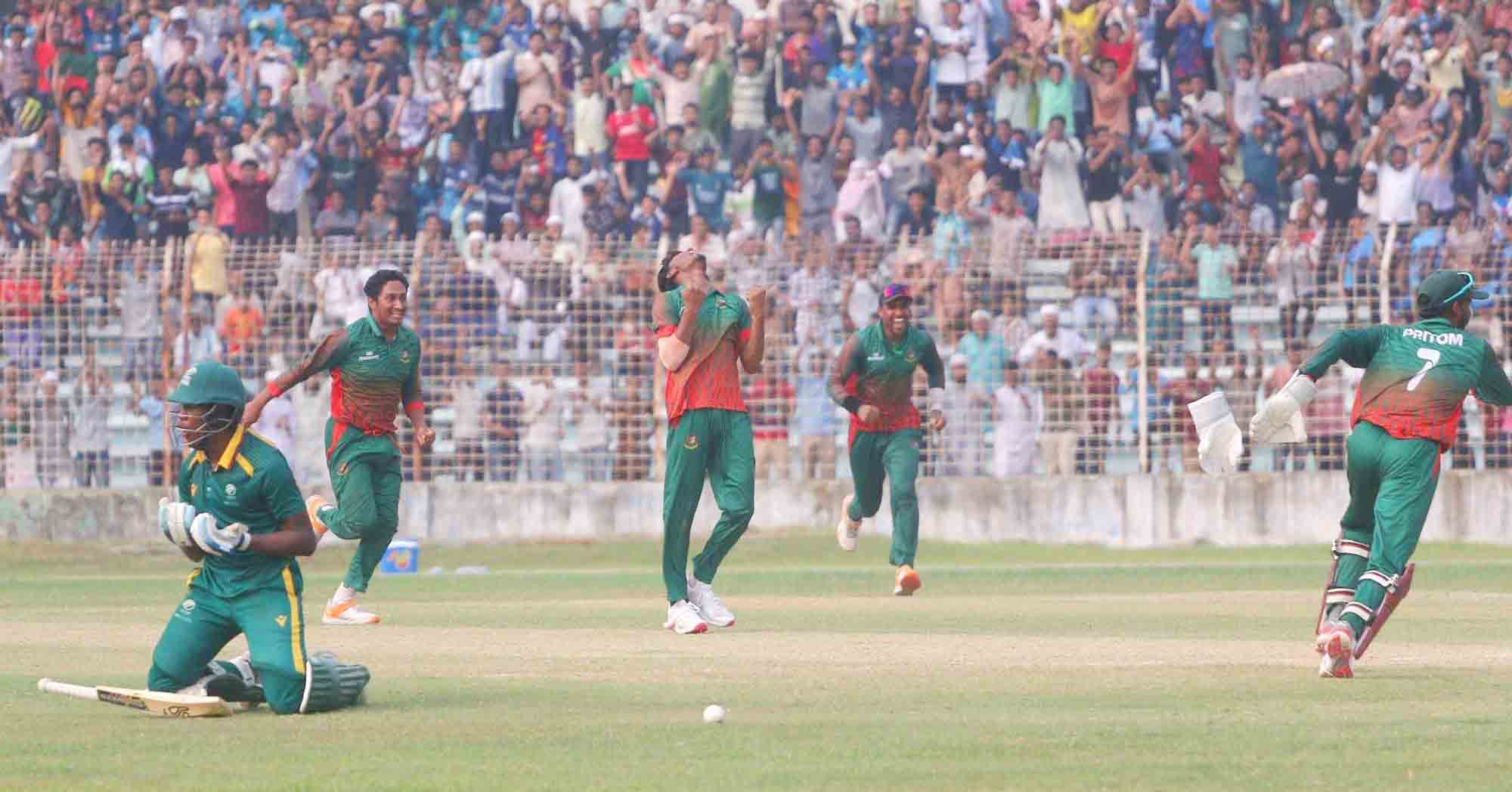  দক্ষিণ আফ্রিকাকে হারিয়ে সিরিজ জিতল বাংলাদেশ