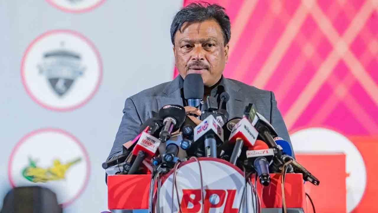  পদত্যাগের কোনো কারণ খুঁজে পাচ্ছি না : ফারুক আহমেদ