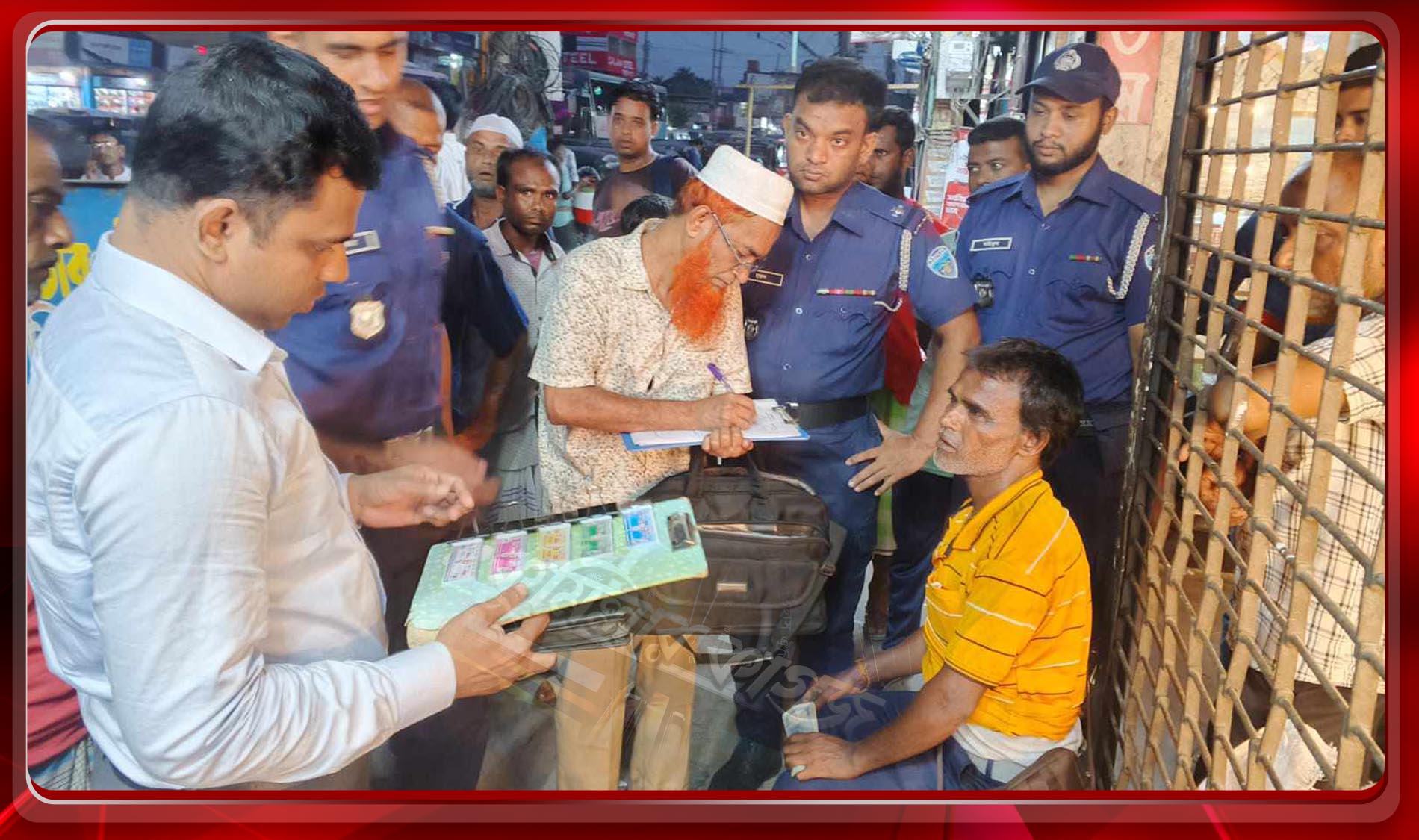 কুমিল্লায় ডিওএইচএস এলাকায় বাণিজ্য মেলার আড়ালে চলছে জমজমাট লটারি ব্যবসা