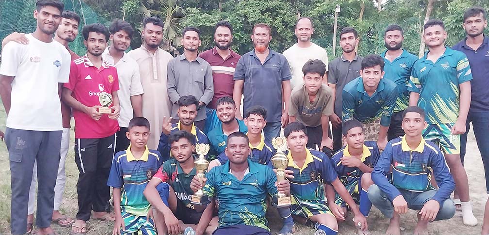  নিশ্চিন্তপুর জয়ন্তী ক্লাবের ফুটবল লীগের ফাইনালে বিজয়ী তানবীর একাদশ 