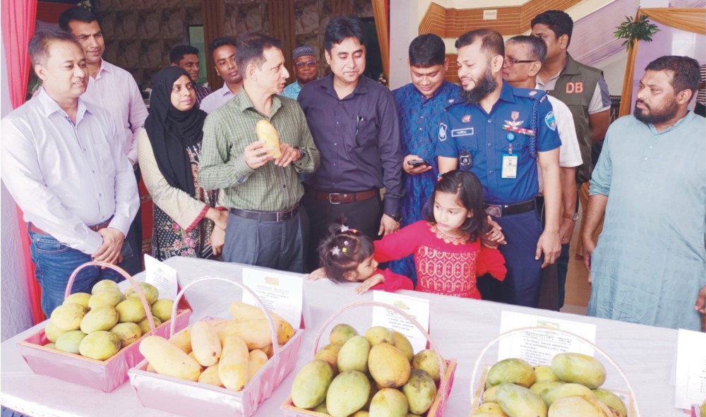    পুনাকের আয়োজনে ফল উৎসব পুলিশ পরিবারে সৌহার্দ্য-ভ্রাতৃত্ব  বৃদ্ধি করবে- পুলিশ সুপার  