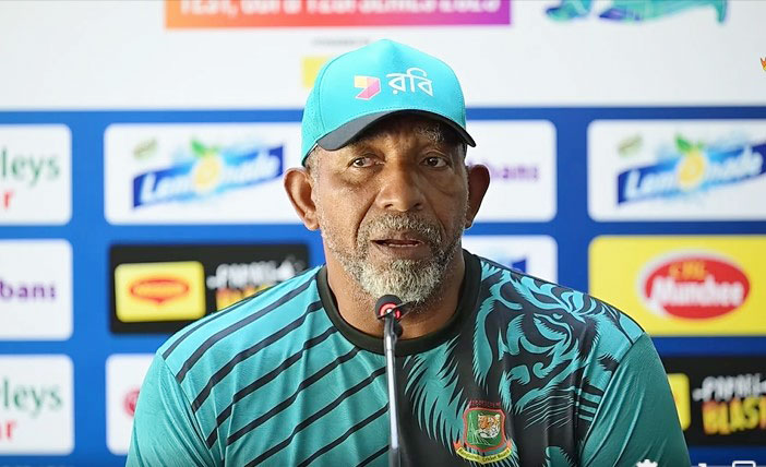  ‘মনোবল তুঙ্গে’ কলম্বো টেস্টের আগের দিন বললেন সিমন্স