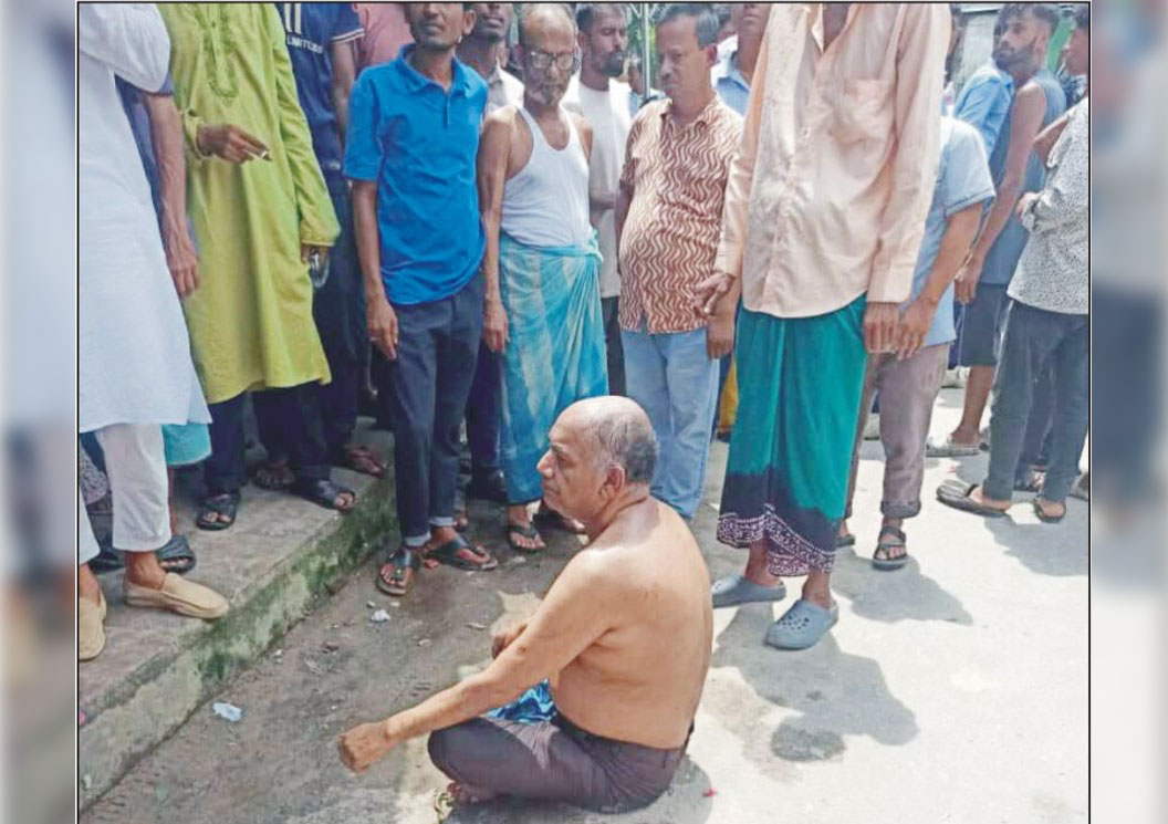   ২ নং ওয়ার্ড আ.লীগ সভাপতি আবদুল  হামিদকে মারধর করে পুলিশে সোপর্দ 