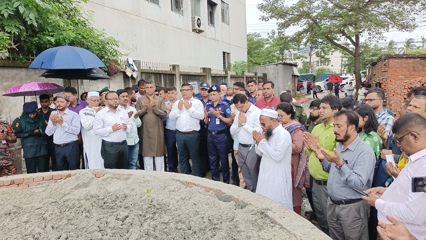 কুমিল্লায় জুলাই শহীদদের স্মরণে নির্মিত হচ্ছে 'জুলাই স্মৃতিস্তম্ভ'
