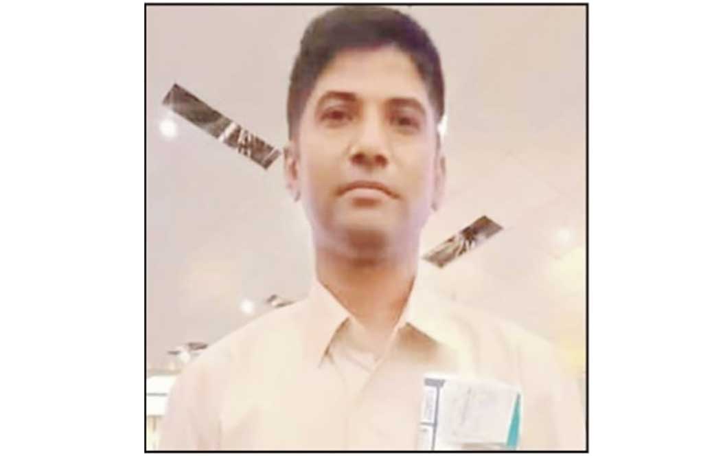  কুমিল্লায় জানাযা শেষে  ফেরার পথে সাবেক ইউপি সদস্যকে কুপিয়ে হত্যা 