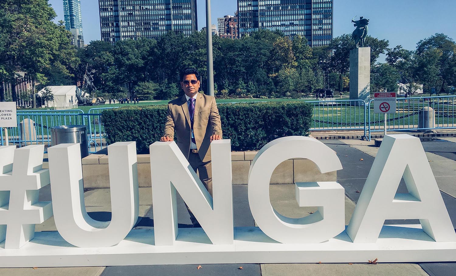 সাহসকে পুঁজি করে সুন্দর আগামীর স্বপ্নে বিভোর ‘দৈনিক কুমিল্লার কাগজ’ সম্পাদক আবুল কাশেম হৃদয়