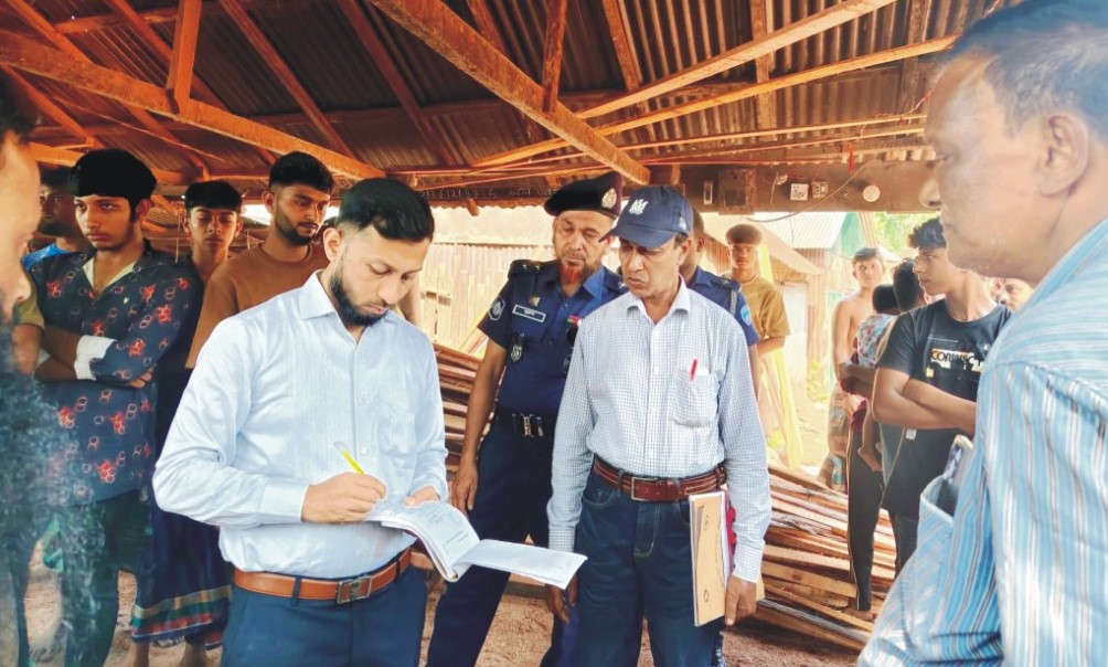  ড্রেজার ও অবৈধ দখল উচ্ছেদে  মুরাদনগরে ইউএনও কার্যালয়ের  সাঁড়াশি অভিযান