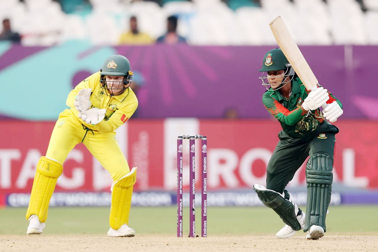 বাংলাদেশকে হারিয়ে সেমিফাইনালে অস্ট্রেলিয়া